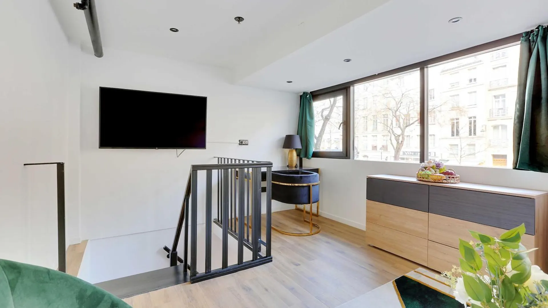 Amazing 1bdr-4p Beaubourg - Le Marais Apartment