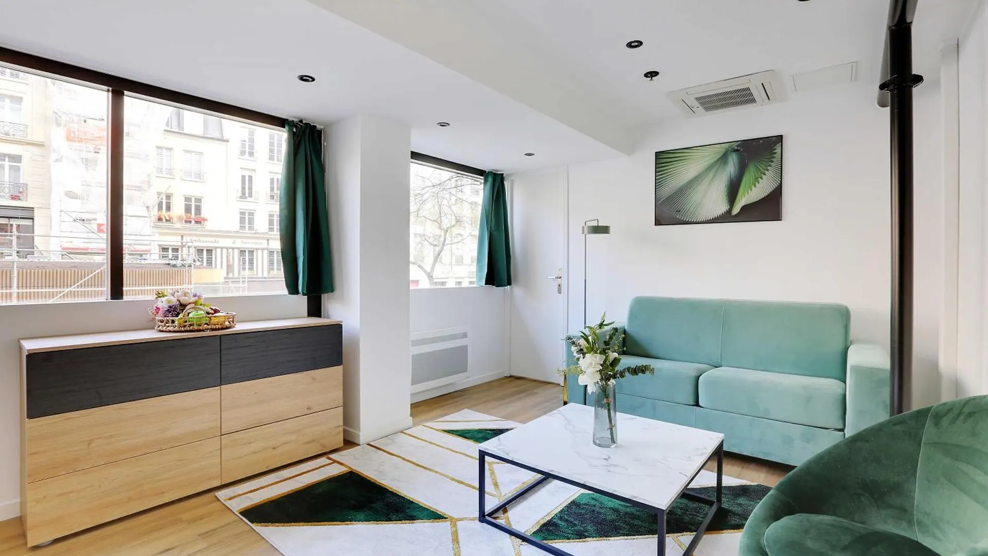 Amazing 1bdr-4p Beaubourg - Le Marais Apartment